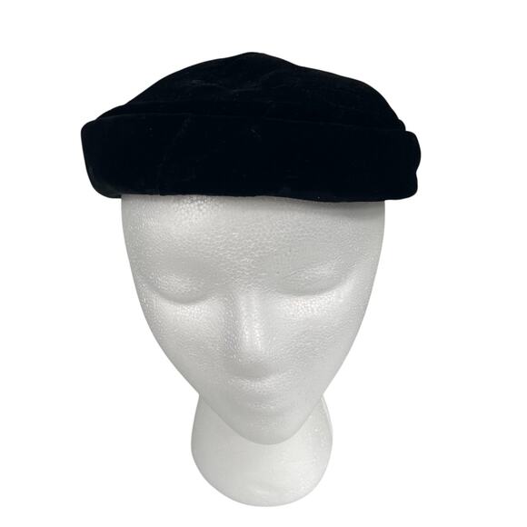 VTG Black Velvet Pill Box Hat Primitive Tilt Whimsigoth Minimal Dark Fairy Sz M - Picture 2 of 5